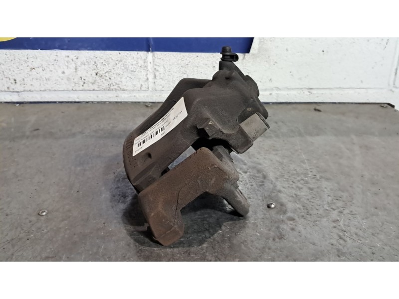Recambio de pinza freno delantera derecha para alfa romeo 147 (190) 1.6 16v cat referencia OEM IAM   