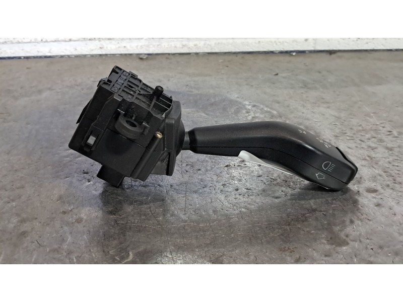 Recambio de mando intermitentes para bmw serie 3 compact (e46) 1.8 316ti referencia OEM IAM 8363668M  