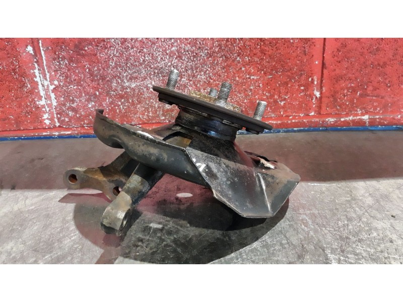 Recambio de mangueta delantero derecha para hyundai accent referencia OEM IAM    Recambio de mangueta delantero derecha para hyundai accent referencia OEM IAM