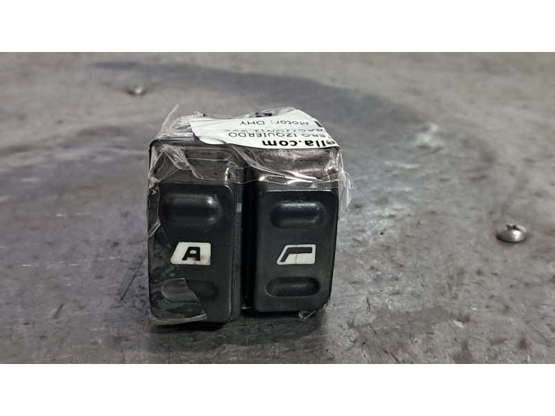 Recambio de mando elevalunas delantero izquierdo para citroen xsara 1.9 d attraction referencia OEM IAM    Recambio de mando elevalunas delantero izquierdo para citroen xsara 1.9 d attraction referencia OEM IAM
