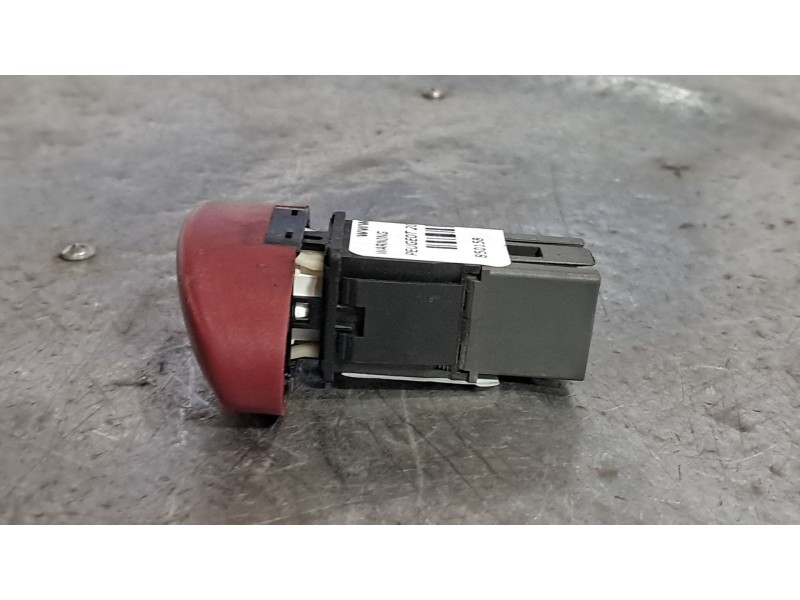 Recambio de warning para peugeot 206 berlina xr referencia OEM IAM    Recambio de warning para peugeot 206 berlina xr referencia OEM IAM