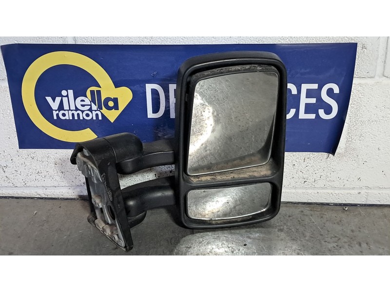 Recambio de retrovisor derecho para renault trafic (desde 5.89) 1.4 referencia OEM IAM MANUAL  