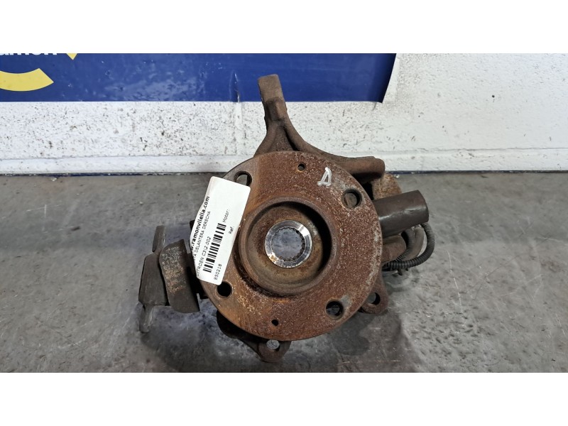 Recambio de mangueta delantera derecha para citroen c3 1.4 collection referencia OEM IAM   