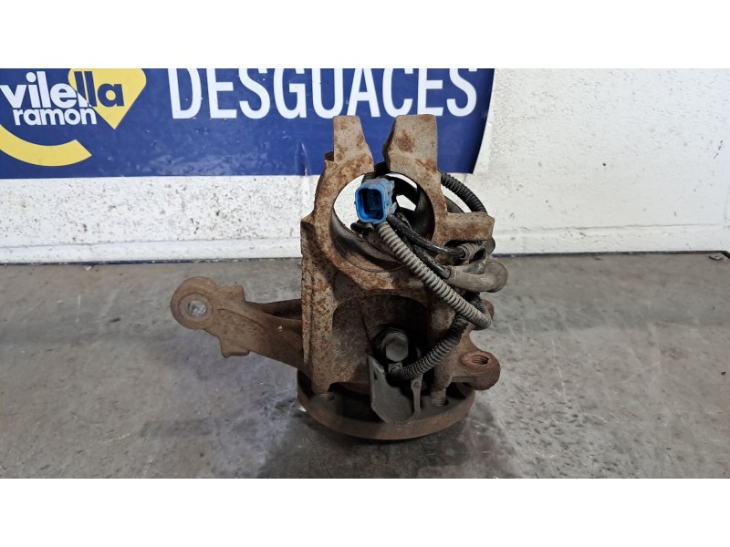 Recambio de mangueta delantera derecha para citroen c3 1.4 collection referencia OEM IAM   