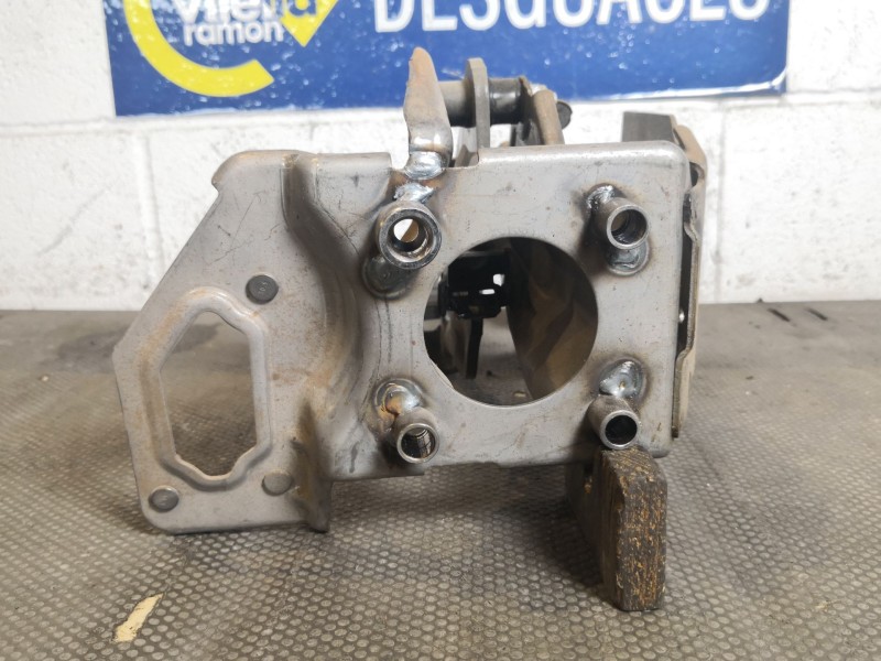 Recambio de pedal embrague para citroen c4 cactus feel referencia OEM IAM   