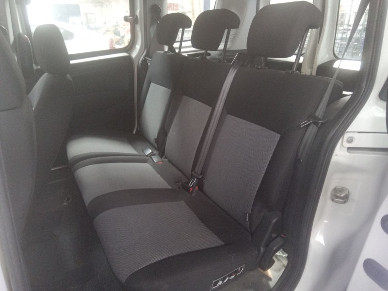 fiat doblo del año 2011