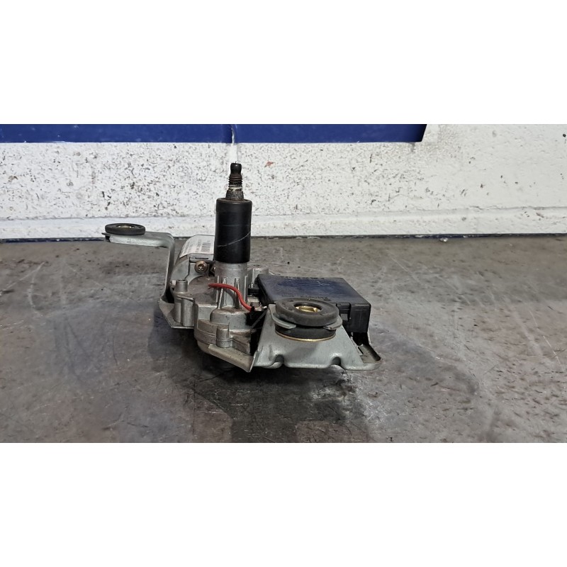 Recambio de motor limpia trasero para bmw serie 3 compact (e46) 1.8 316ti referencia OEM IAM   