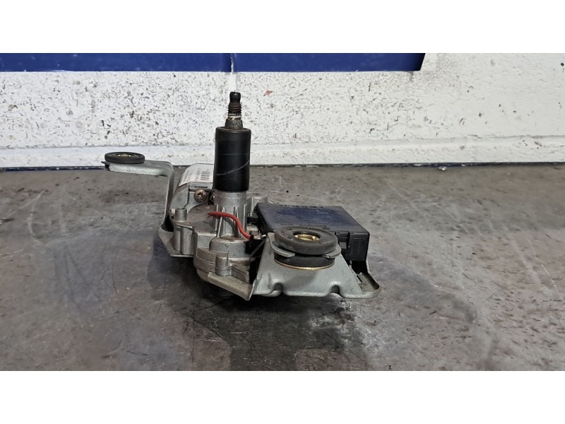 Recambio de motor limpia trasero para bmw serie 3 compact (e46) 1.8 316ti referencia OEM IAM   