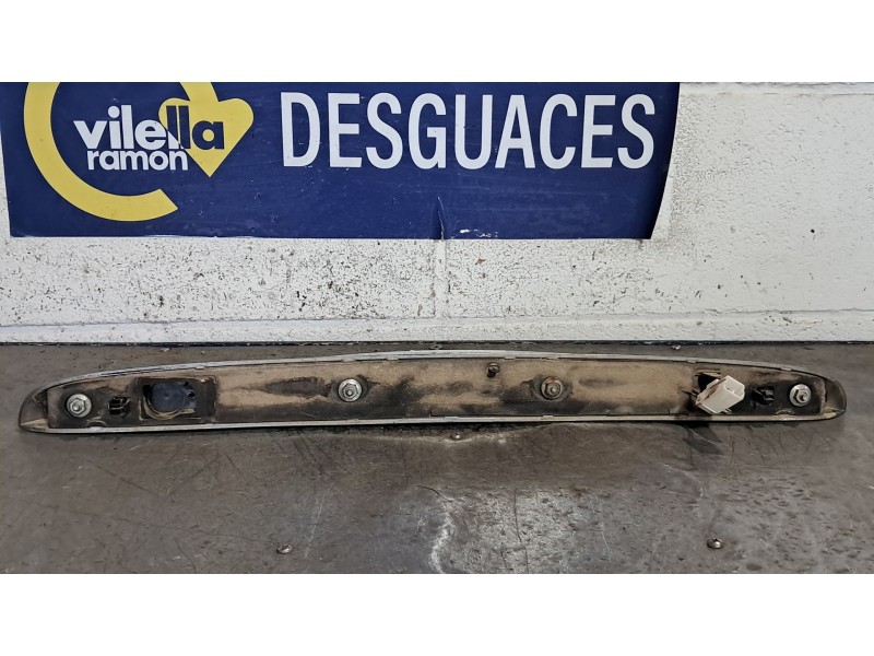 Recambio de maneta exterior porton para fiat 500 1.2 8v 69 lounge referencia OEM IAM   