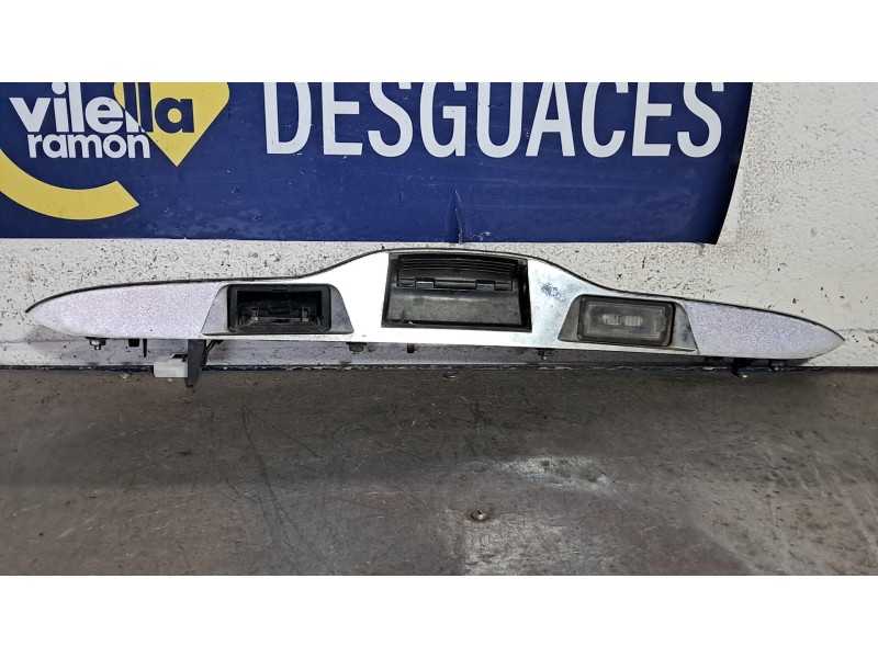 Recambio de maneta exterior porton para fiat 500 1.2 8v 69 lounge referencia OEM IAM   