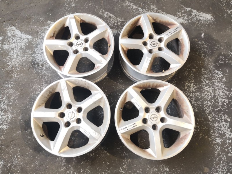 Recambio de juego de llantas para opel astra h ber.  | 0.06 - ...  | 0.06 - ... referencia OEM IAM 7Jx17´´  