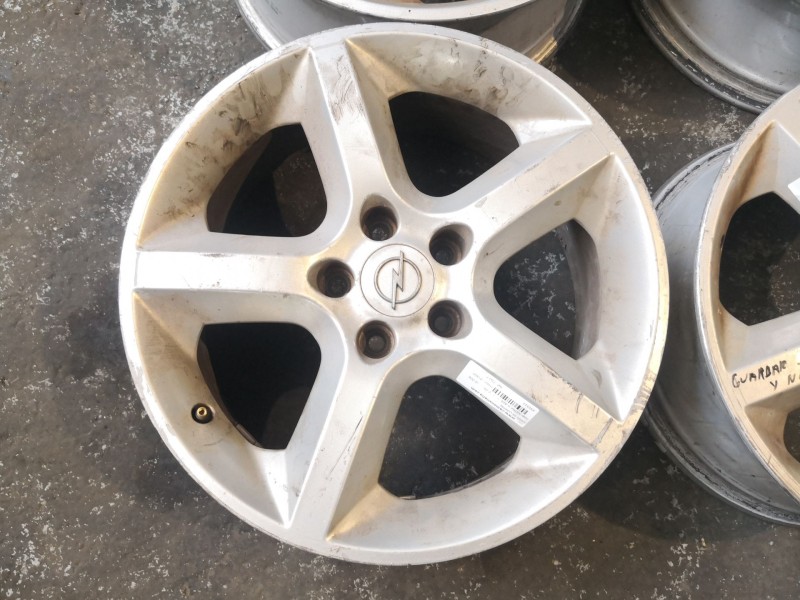 Recambio de juego de llantas para opel astra h ber.  | 0.06 - ...  | 0.06 - ... referencia OEM IAM 7Jx17´´  