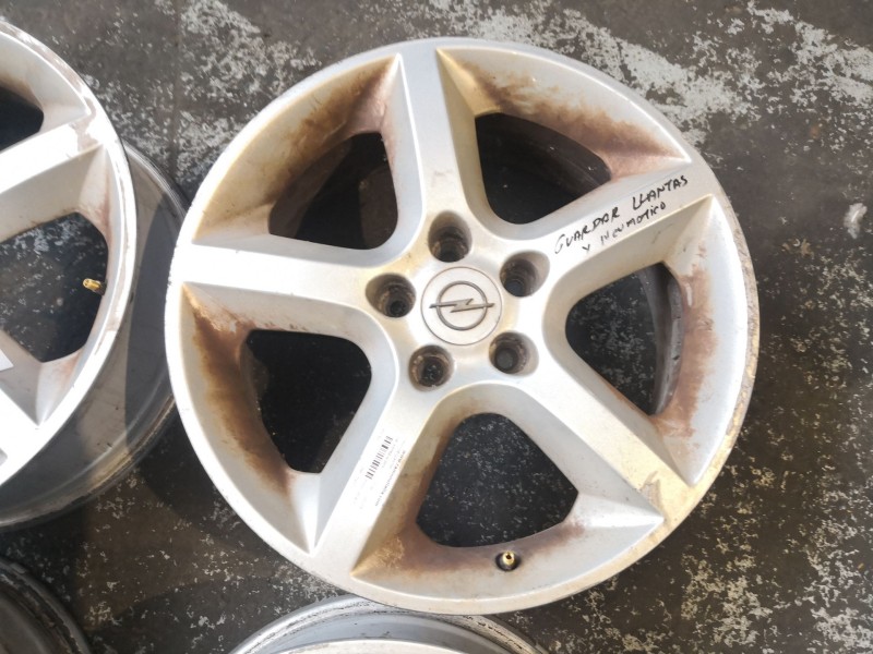 Recambio de juego de llantas para opel astra h ber.  | 0.06 - ...  | 0.06 - ... referencia OEM IAM 7Jx17´´  