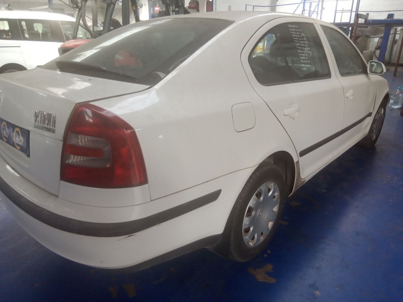 skoda octavia berlina (1z3) del año 2005