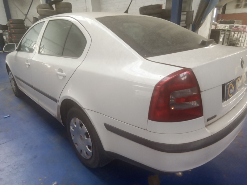 skoda octavia berlina (1z3) del año 2005