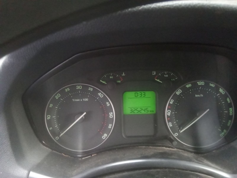 skoda octavia berlina (1z3) del año 2005