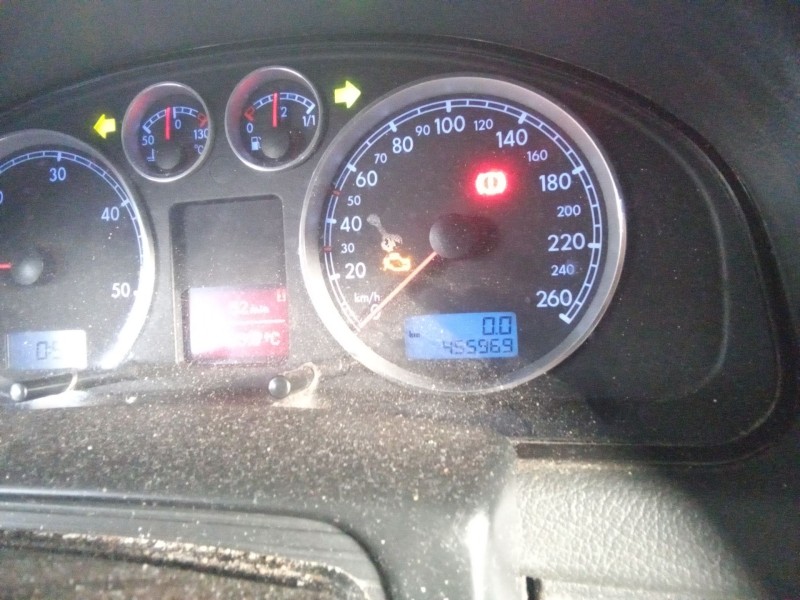 volkswagen passat variant (3b6) del año 2004