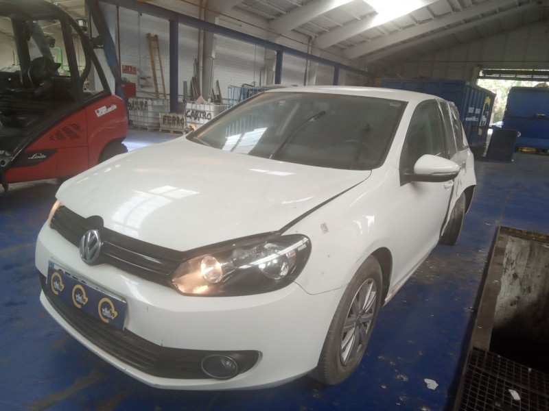 volkswagen golf vi (5k1) del año 2011