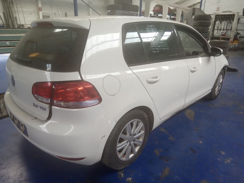 volkswagen golf vi (5k1) del año 2011