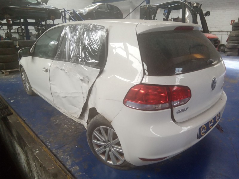 volkswagen golf vi (5k1) del año 2011