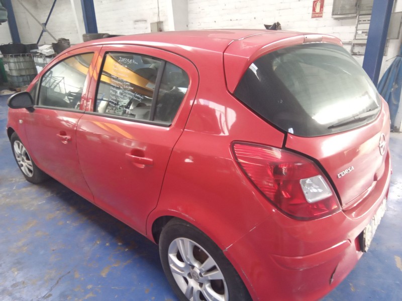 opel corsa d del año 2010