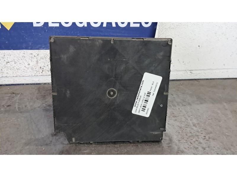 Recambio de caja reles fusibles para seat leon (1p1) stylance / style referencia OEM IAM 5WK49572 5WK0937086 A2C53258824