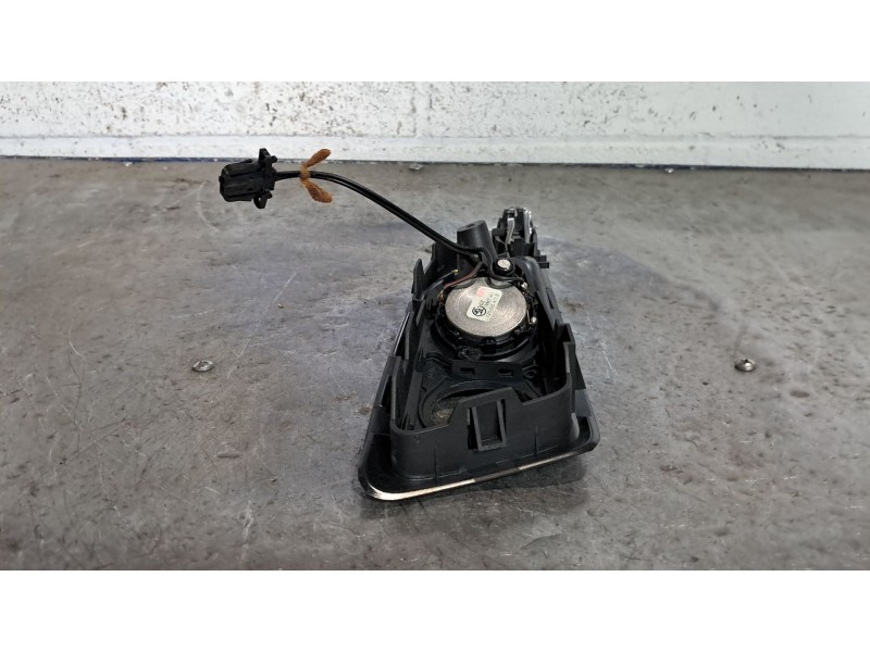 Recambio de maneta interior delantera izquierda para skoda octavia berlina (1z3) 1.9 tdi referencia OEM IAM   