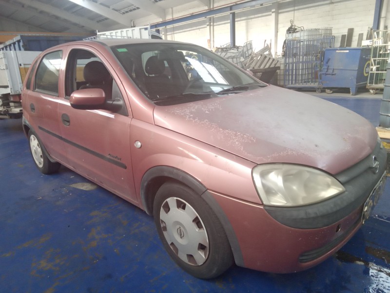 opel corsa c del año 2001