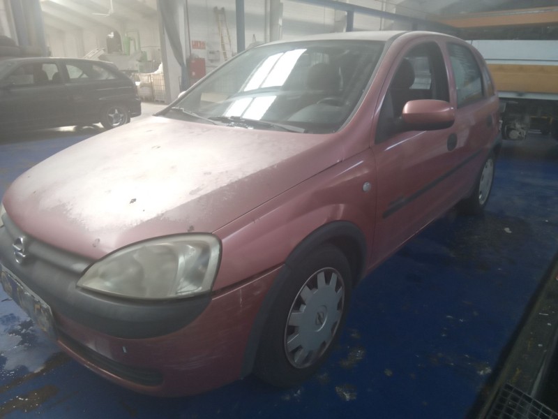 opel corsa c del año 2001