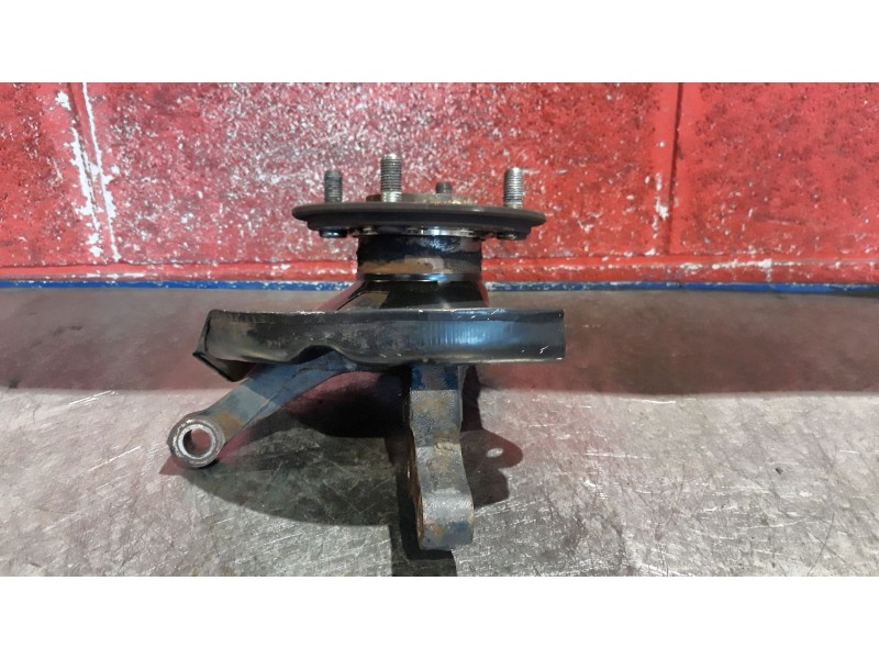 Recambio de mangueta delantero izquierda para hyundai accent referencia OEM IAM    Recambio de mangueta delantero izquierda para hyundai accent referencia OEM IAM