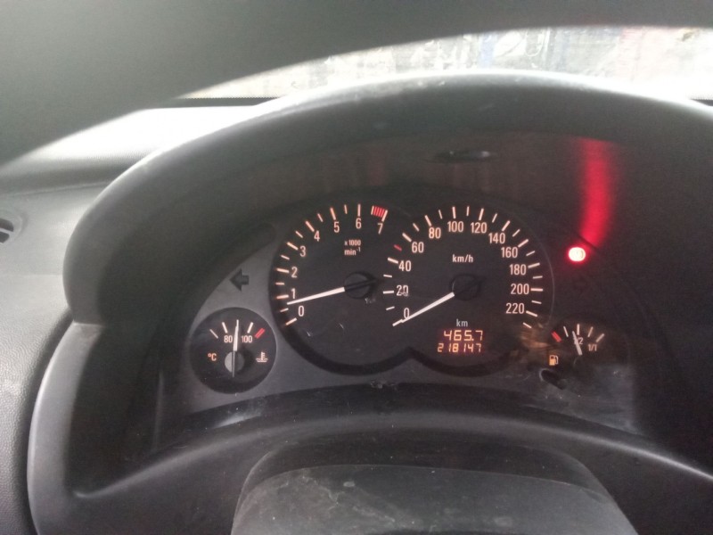 opel corsa c del año 2003