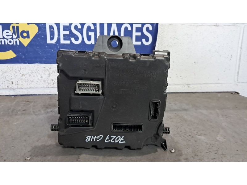 Recambio de centralita bcm para renault kangoo authentique referencia OEM IAM BCM N2  