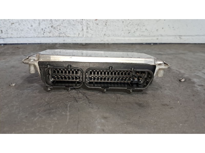 Recambio de centralita motor uce para seat ibiza (6j5) sport referencia OEM IAM 0261S04187  