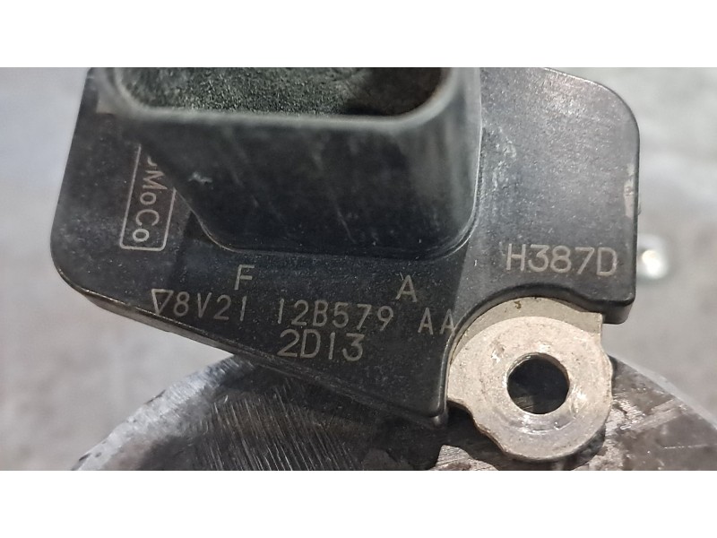 Recambio de caudalimetro para ford ranger referencia OEM IAM 8V2112B579AA  