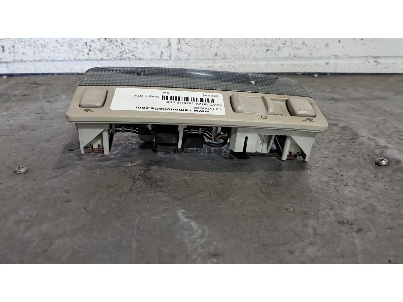 Recambio de luz interior para seat ibiza (6j5) sport referencia OEM IAM   