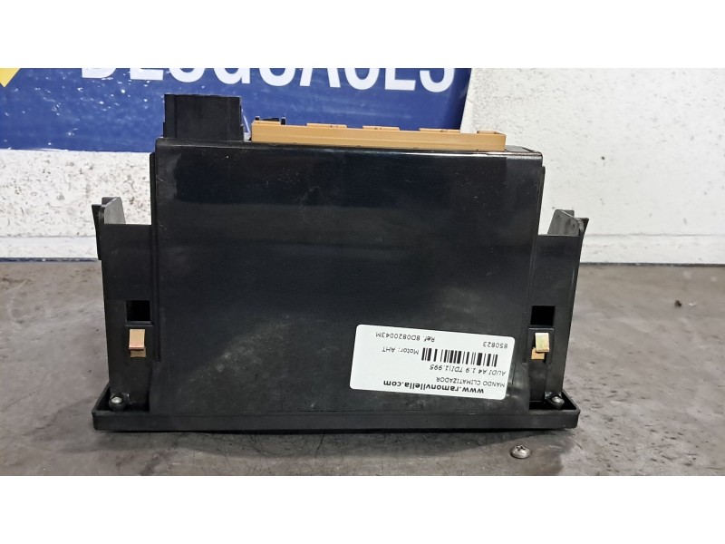 Recambio de mando climatizador para audi a4 1.9 tdi referencia OEM IAM 8D0820043M  