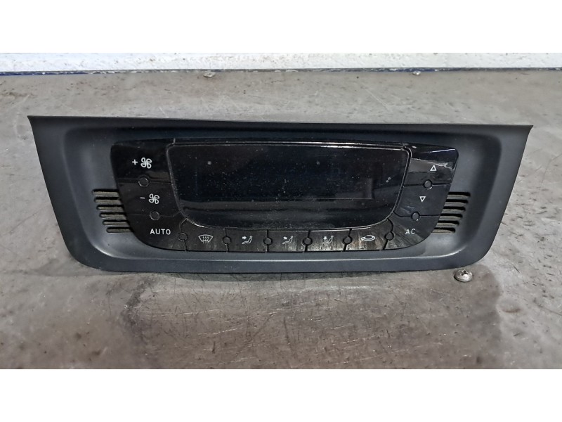 Recambio de mando climatizador para seat ibiza (6j5) sport referencia OEM IAM 6J0820043  