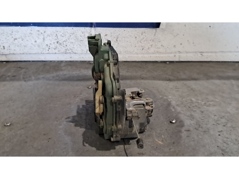 Recambio de cerradura puerta trasera derecha para seat ibiza (6l1) 1.9 sdi referencia OEM IAM 3B4839016AG  