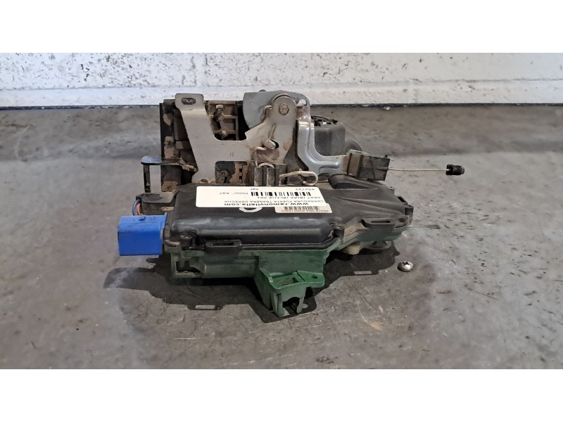 Recambio de cerradura puerta trasera derecha para seat ibiza (6l1) 1.9 sdi referencia OEM IAM 3B4839016AG  