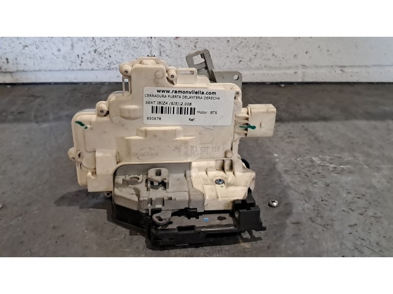 Recambio de cerradura puerta delantera derecha para seat ibiza (6j5) sport referencia OEM IAM 3C1837016A  