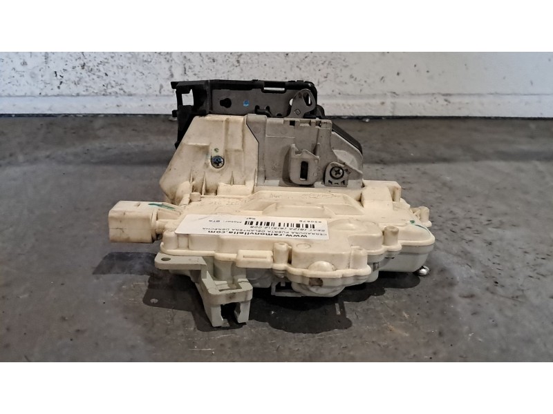 Recambio de cerradura puerta delantera derecha para seat ibiza (6j5) sport referencia OEM IAM 3C1837016A  