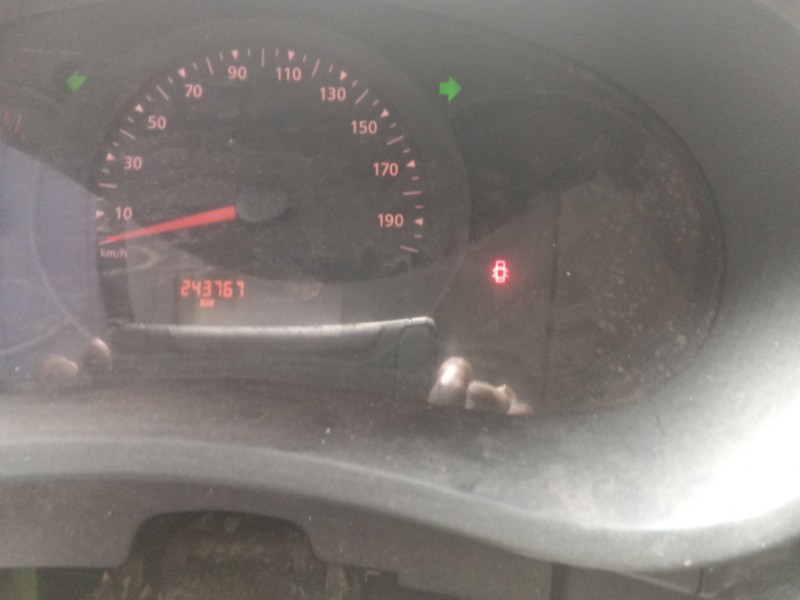 renault kangoo del año 2011