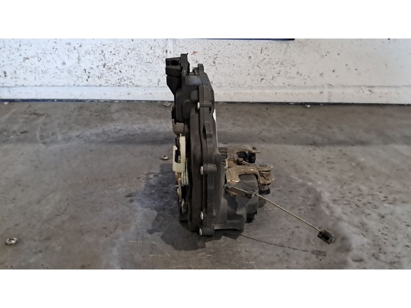 Recambio de cerradura puerta delantera derecha para seat ibiza (6l1) 1.9 sdi referencia OEM IAM   