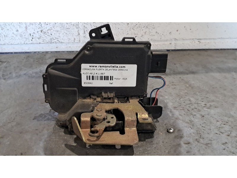 Recambio de cerradura puerta delantera derecha para audi a6 2.4 referencia OEM IAM   