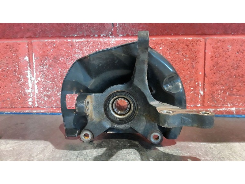 Recambio de mangueta delantero izquierda para hyundai accent referencia OEM IAM    Recambio de mangueta delantero izquierda para hyundai accent referencia OEM IAM