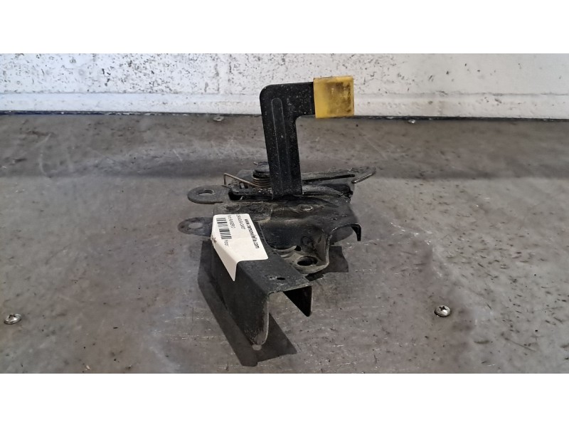 Recambio de cerradura capot para ford ranger referencia OEM IAM   