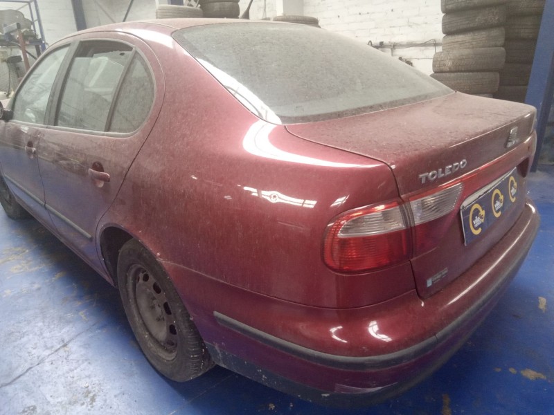 seat toledo (1m2) del año 1999