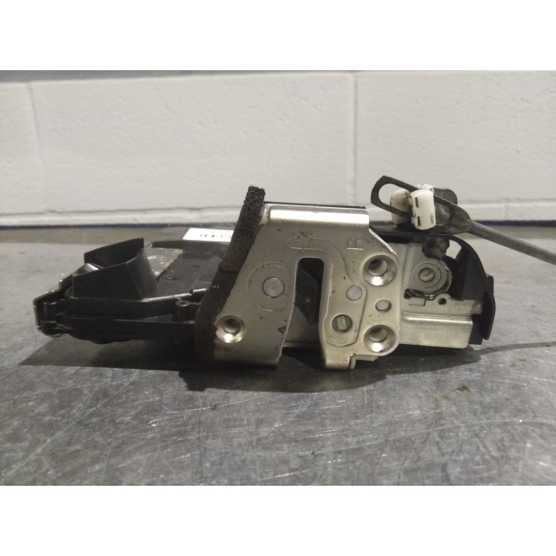 Recambio de cerradura puerta delantera derecha para suzuki swift berlina (mz)  | 0.05 - ... swift berlina (mz)  | 0.05 - ... ref