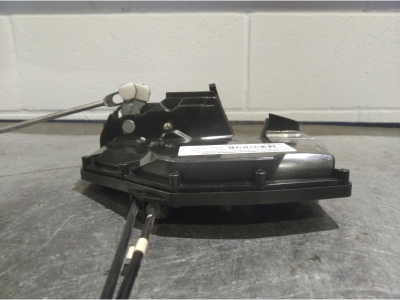 Recambio de cerradura puerta delantera derecha para suzuki swift berlina (mz)  | 0.05 - ... swift berlina (mz)  | 0.05 - ... ref