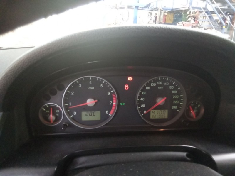 ford mondeo berlina (ge) del año 2004